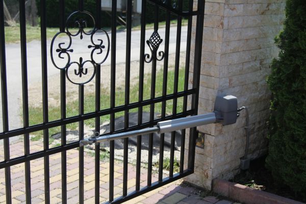 Automatic Gate Installation